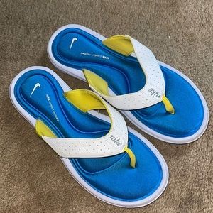 Memory foam Nike flip flops